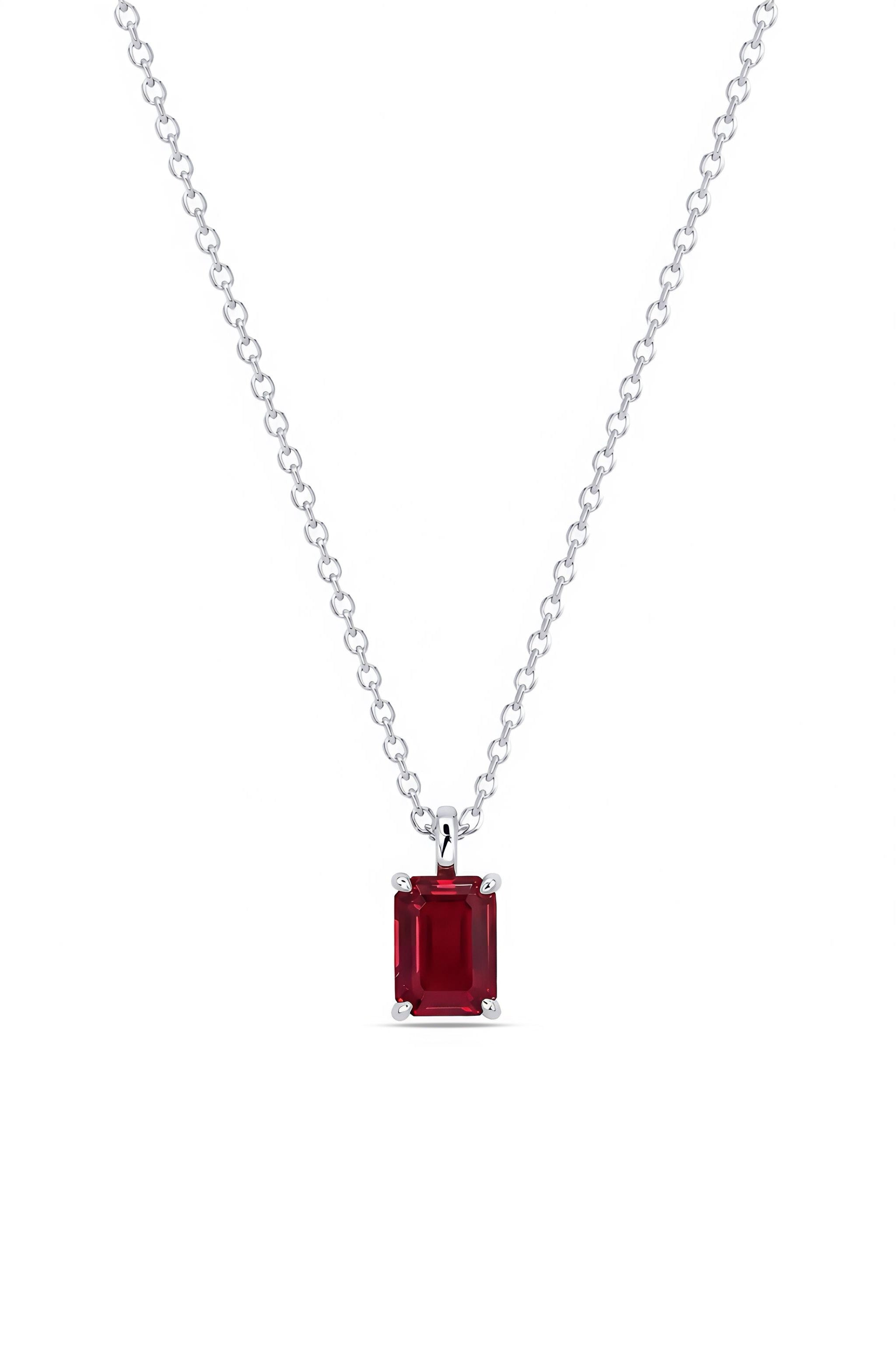 Dorothea Necklace in Silver