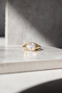 The Lucia Ring