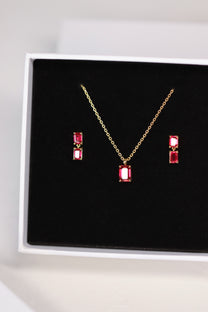 Dorothea Duo — Necklace &amp; Earrings in Gold
