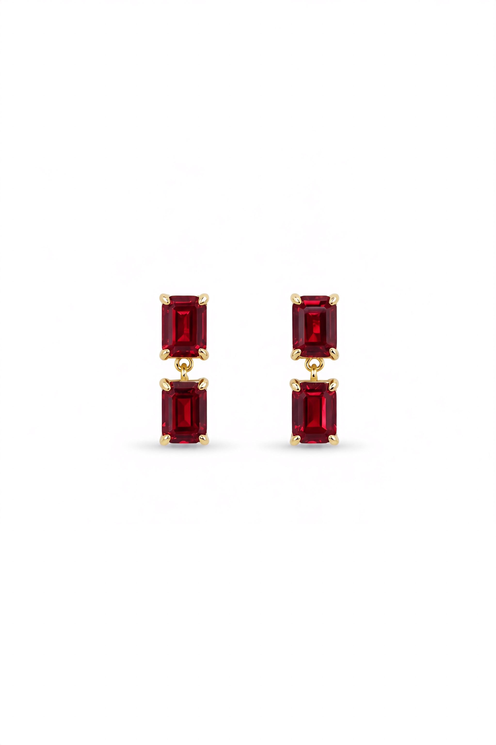 Dorothea Earrings in Gold